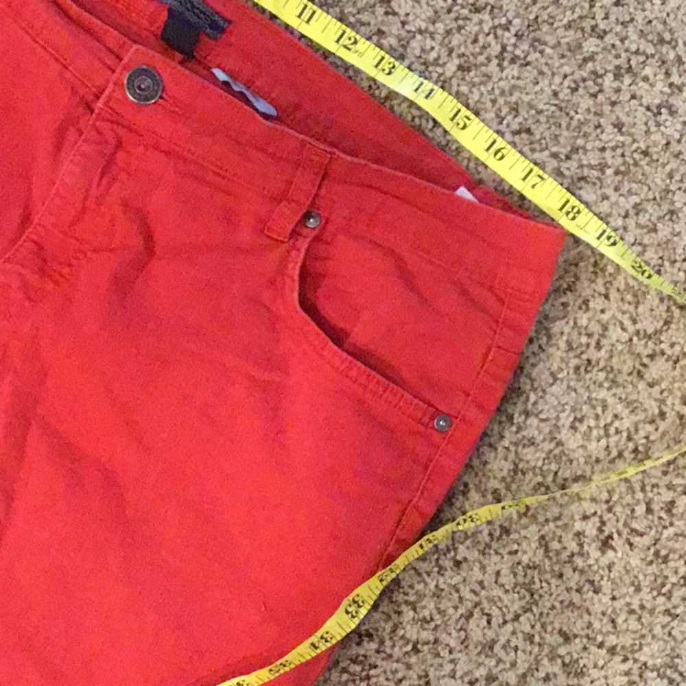 Red jeans - Picture 5 of 6